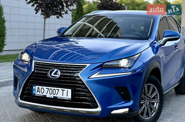 Внедорожник / Кроссовер Lexus NX 2018 в 