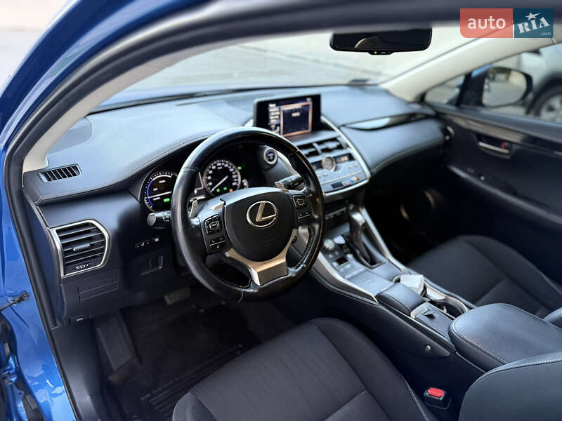 Внедорожник / Кроссовер Lexus NX 2018 в Одессе