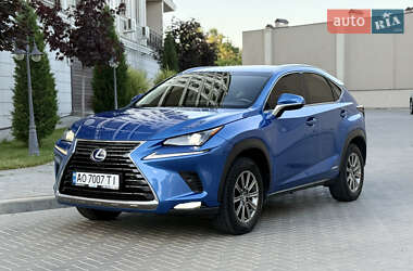 Внедорожник / Кроссовер Lexus NX 2018 в 