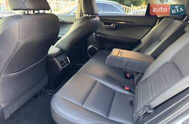 Внедорожник / Кроссовер Lexus NX 2015 в 