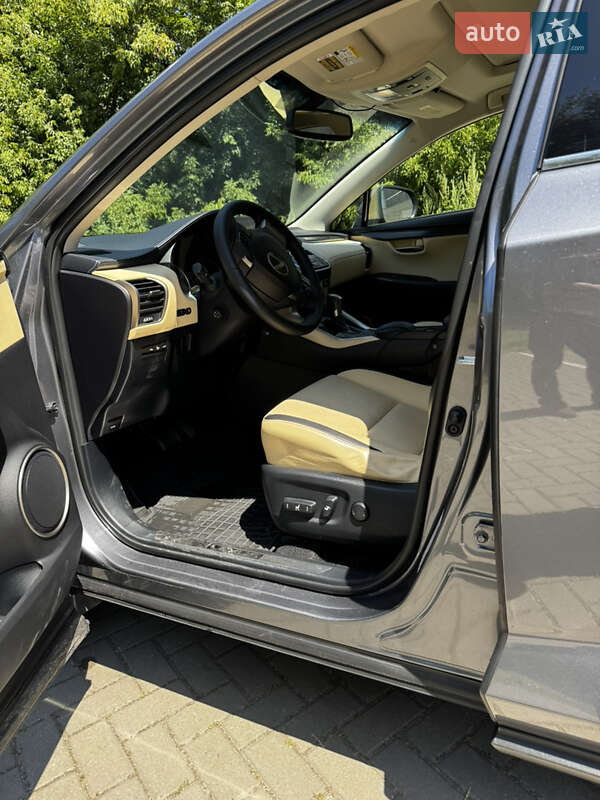 Внедорожник / Кроссовер Lexus NX 2015 в Киеве