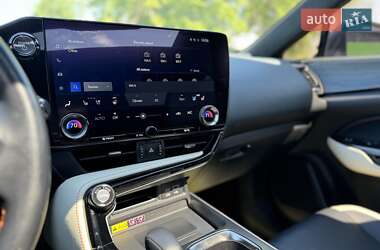 Позашляховик / Кросовер Lexus NX 2022 в 