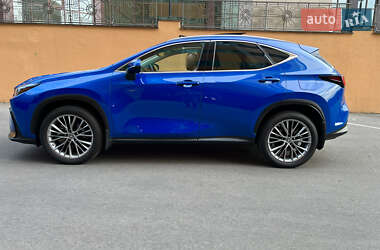Внедорожник / Кроссовер Lexus NX 2022 в 