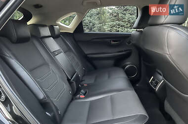 Внедорожник / Кроссовер Lexus NX 2019 в 