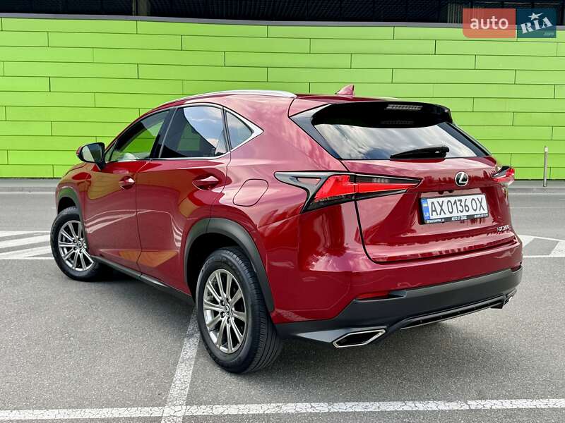 Позашляховик / Кросовер Lexus NX 2019 в Києві