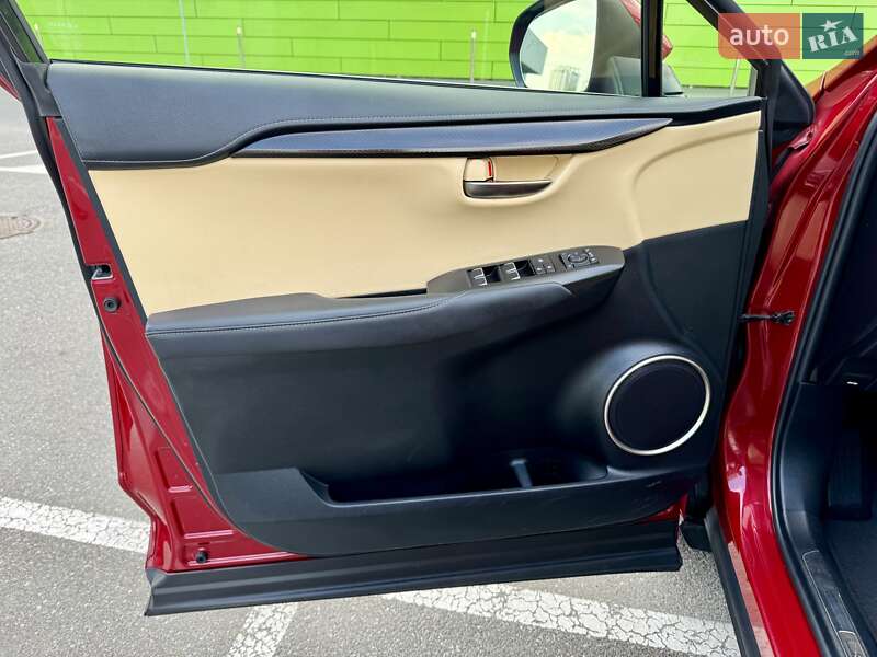 Позашляховик / Кросовер Lexus NX 2019 в Києві