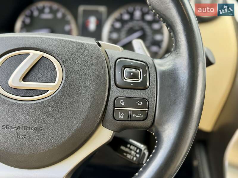 Позашляховик / Кросовер Lexus NX 2019 в Києві