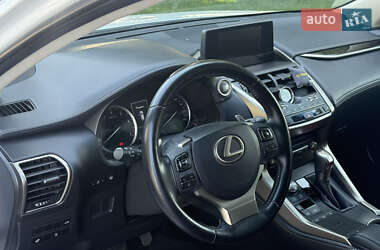 Позашляховик / Кросовер Lexus NX 2018 в 