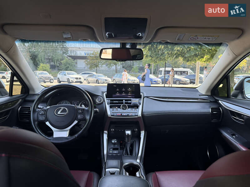 Внедорожник / Кроссовер Lexus NX 2018 в Днепре