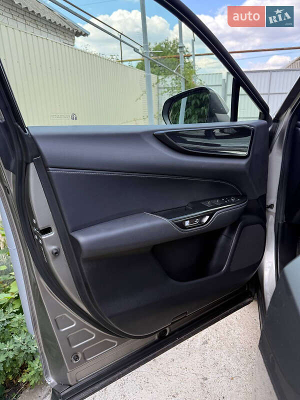 Позашляховик / Кросовер Lexus NX 2023 в Подільську
