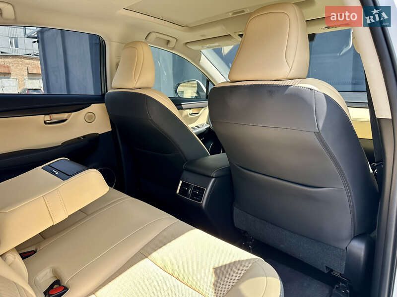 Внедорожник / Кроссовер Lexus NX 2020 в Киеве