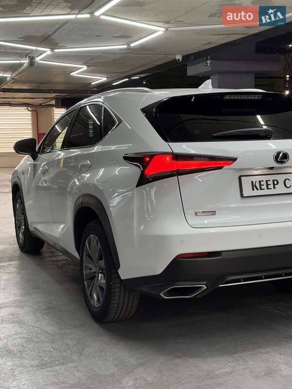 Внедорожник / Кроссовер Lexus NX 2018 в Одессе