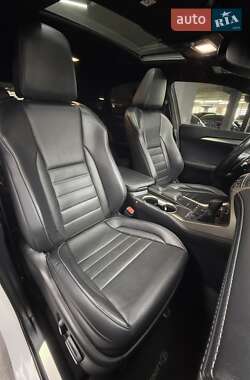 Позашляховик / Кросовер Lexus NX 2018 в 