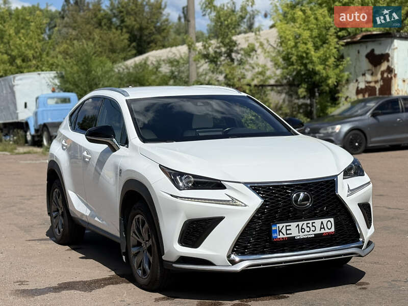 Позашляховик / Кросовер Lexus NX 2021 в Києві