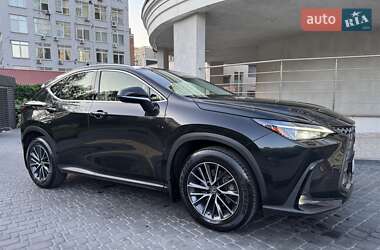 Внедорожник / Кроссовер Lexus NX 2022 в 