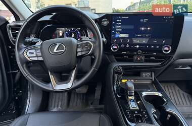 Внедорожник / Кроссовер Lexus NX 2022 в 