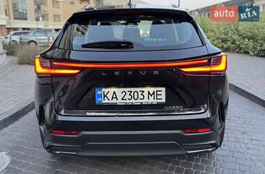 Внедорожник / Кроссовер Lexus NX 2022 в 