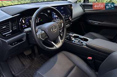 Внедорожник / Кроссовер Lexus NX 2022 в 
