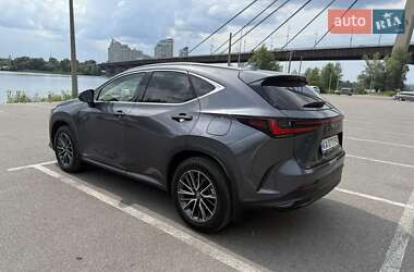 Внедорожник / Кроссовер Lexus NX 2024 в 