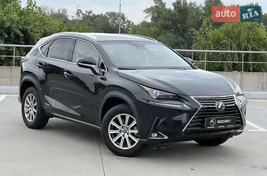 Внедорожник / Кроссовер Lexus NX 2018 в 