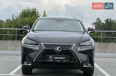 Внедорожник / Кроссовер Lexus NX 2018 в 