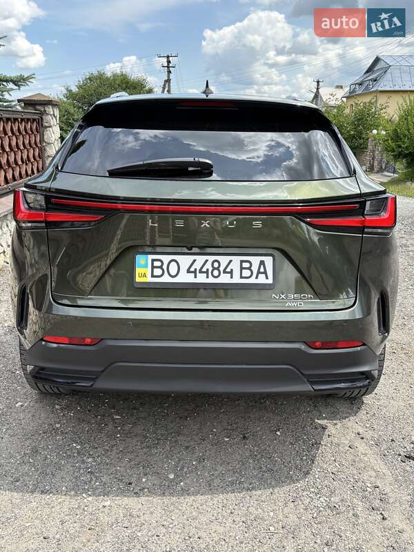 Позашляховик / Кросовер Lexus NX 2023 в Тернополі