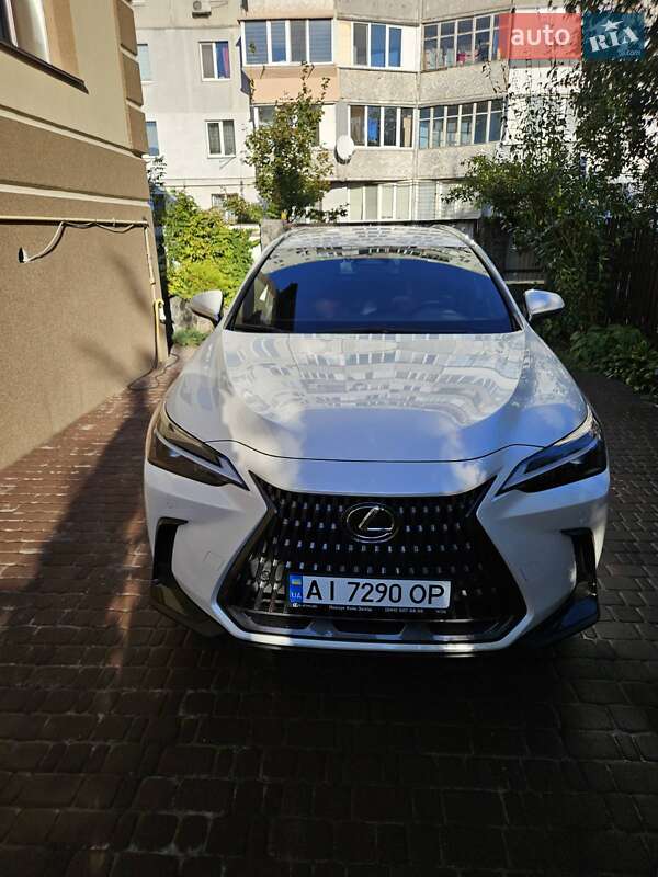 Позашляховик / Кросовер Lexus NX 2022 в Києві