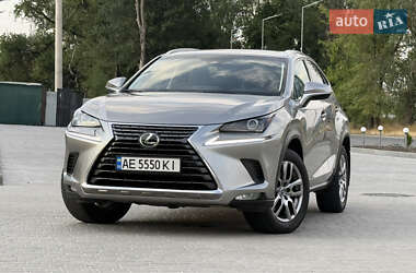 Внедорожник / Кроссовер Lexus NX 2017 в 