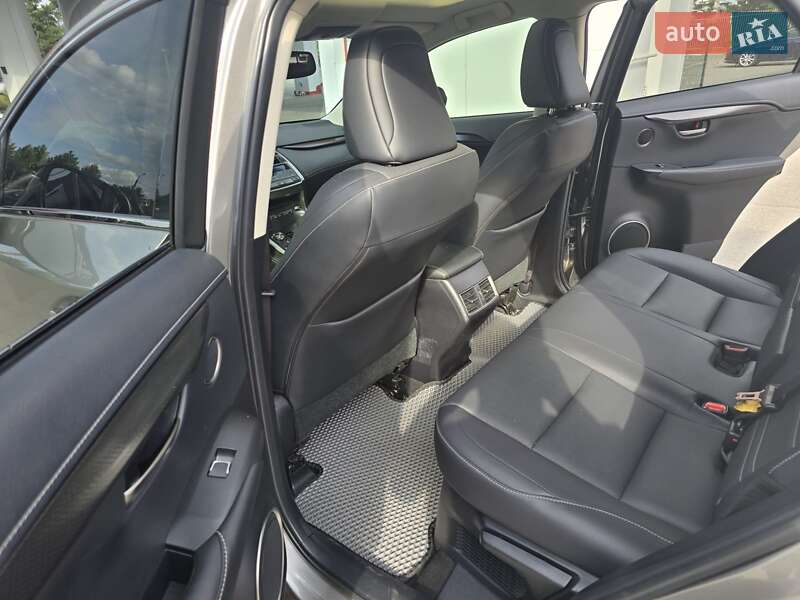 Внедорожник / Кроссовер Lexus NX 2018 в Днепре