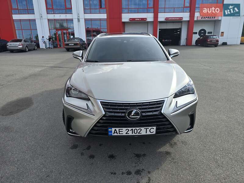 Внедорожник / Кроссовер Lexus NX 2018 в Днепре