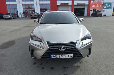 Внедорожник / Кроссовер Lexus NX 2018 в 