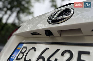 Внедорожник / Кроссовер Lexus NX 2019 в 