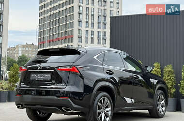 Внедорожник / Кроссовер Lexus NX 2017 в 