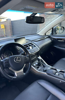 Внедорожник / Кроссовер Lexus NX 2016 в 