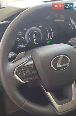 Внедорожник / Кроссовер Lexus NX 2024 в 