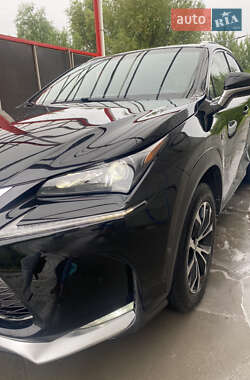 Внедорожник / Кроссовер Lexus NX 2015 в 