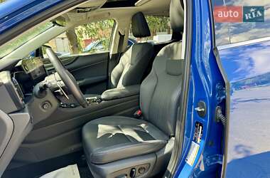 Позашляховик / Кросовер Lexus NX 2022 в 