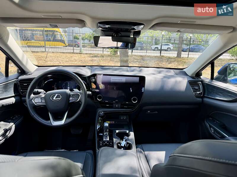 Внедорожник / Кроссовер Lexus NX 2022 в Киеве