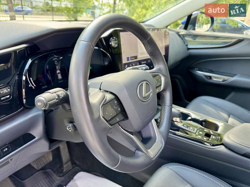 Внедорожник / Кроссовер Lexus NX 2022 в Киеве
