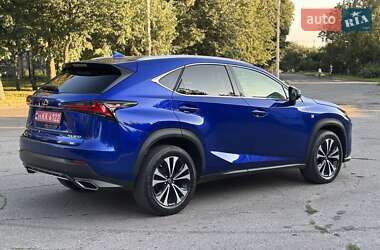 Внедорожник / Кроссовер Lexus NX 2019 в 
