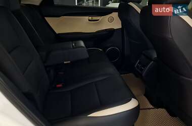 Внедорожник / Кроссовер Lexus NX 2015 в 
