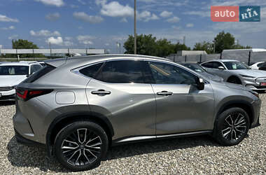 Внедорожник / Кроссовер Lexus NX 2024 в 