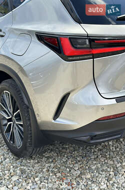 Внедорожник / Кроссовер Lexus NX 2024 в 