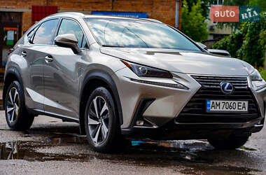 Внедорожник / Кроссовер Lexus NX 2019 в 