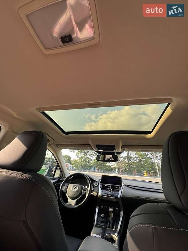 Внедорожник / Кроссовер Lexus NX 2018 в Одессе