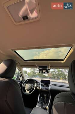 Внедорожник / Кроссовер Lexus NX 2018 в 