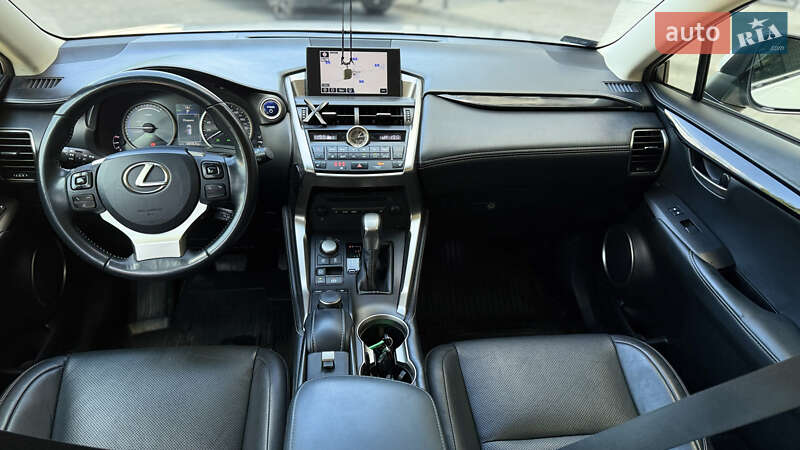Внедорожник / Кроссовер Lexus NX 2014 в Житомире