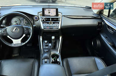 Внедорожник / Кроссовер Lexus NX 2014 в 