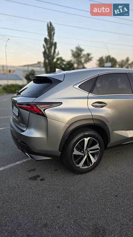 Внедорожник / Кроссовер Lexus NX 2018 в Киеве