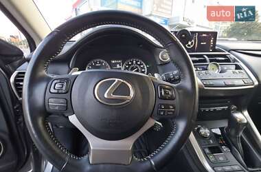 Внедорожник / Кроссовер Lexus NX 2018 в 